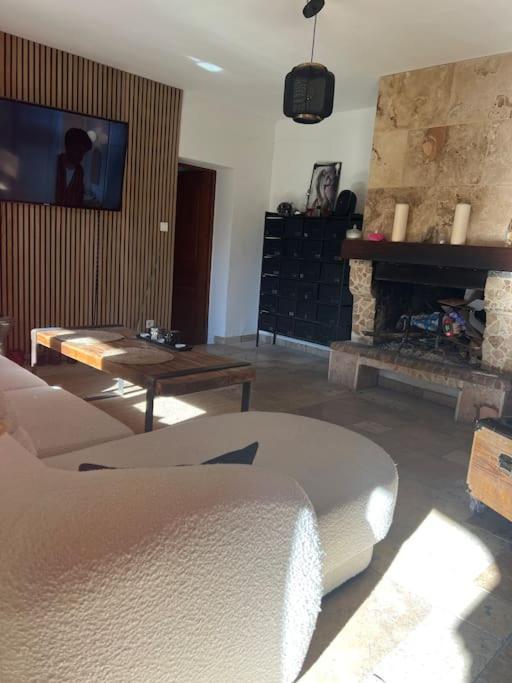 Villa Au Coeur De La Provence Evenos Eksteriør billede